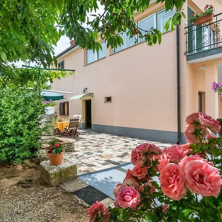 Korina Apartman Kanfanar